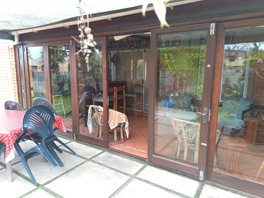 3 Bedroom Property for Sale in Blanco Western Cape